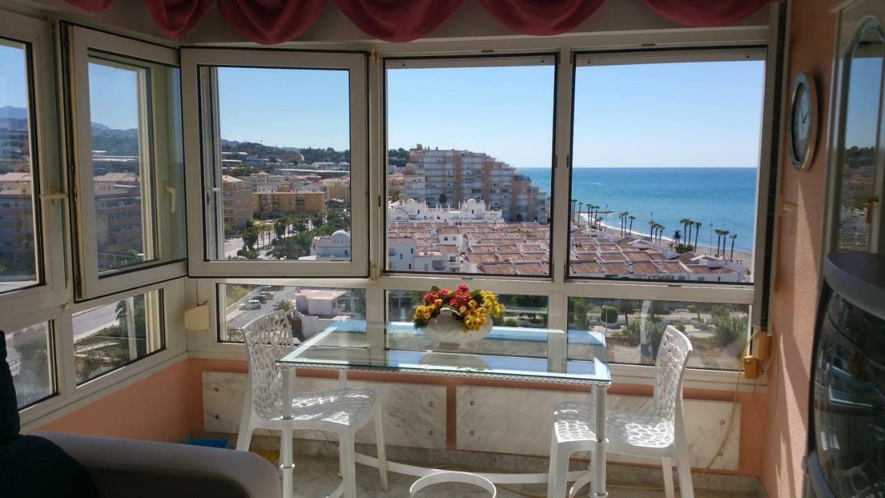 Romantico Apartamento Con Vistas Альґарробо-Коста Екстер'єр фото